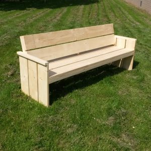Stoelen & banken van steigerhout